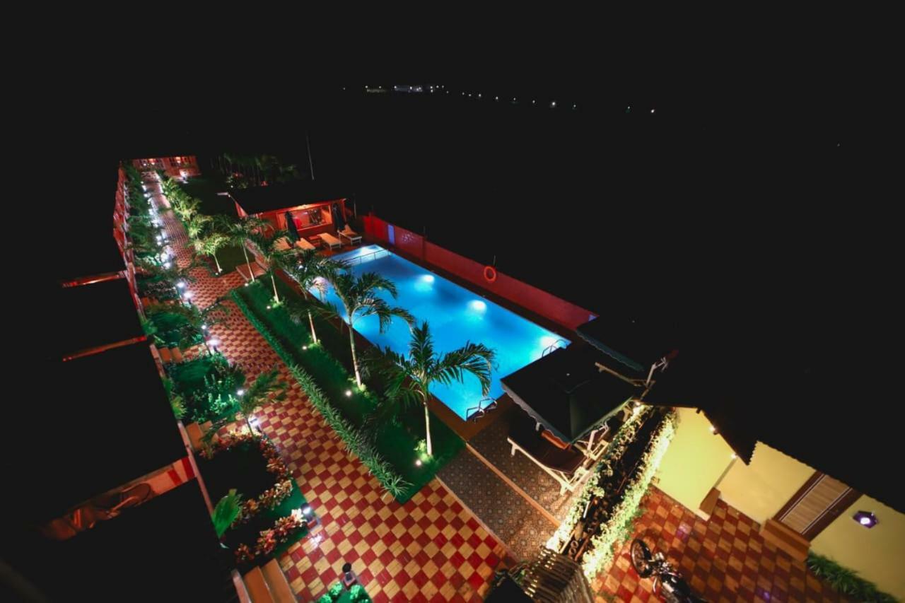 Grand Vatika Resort Arambol Ngoại thất bức ảnh