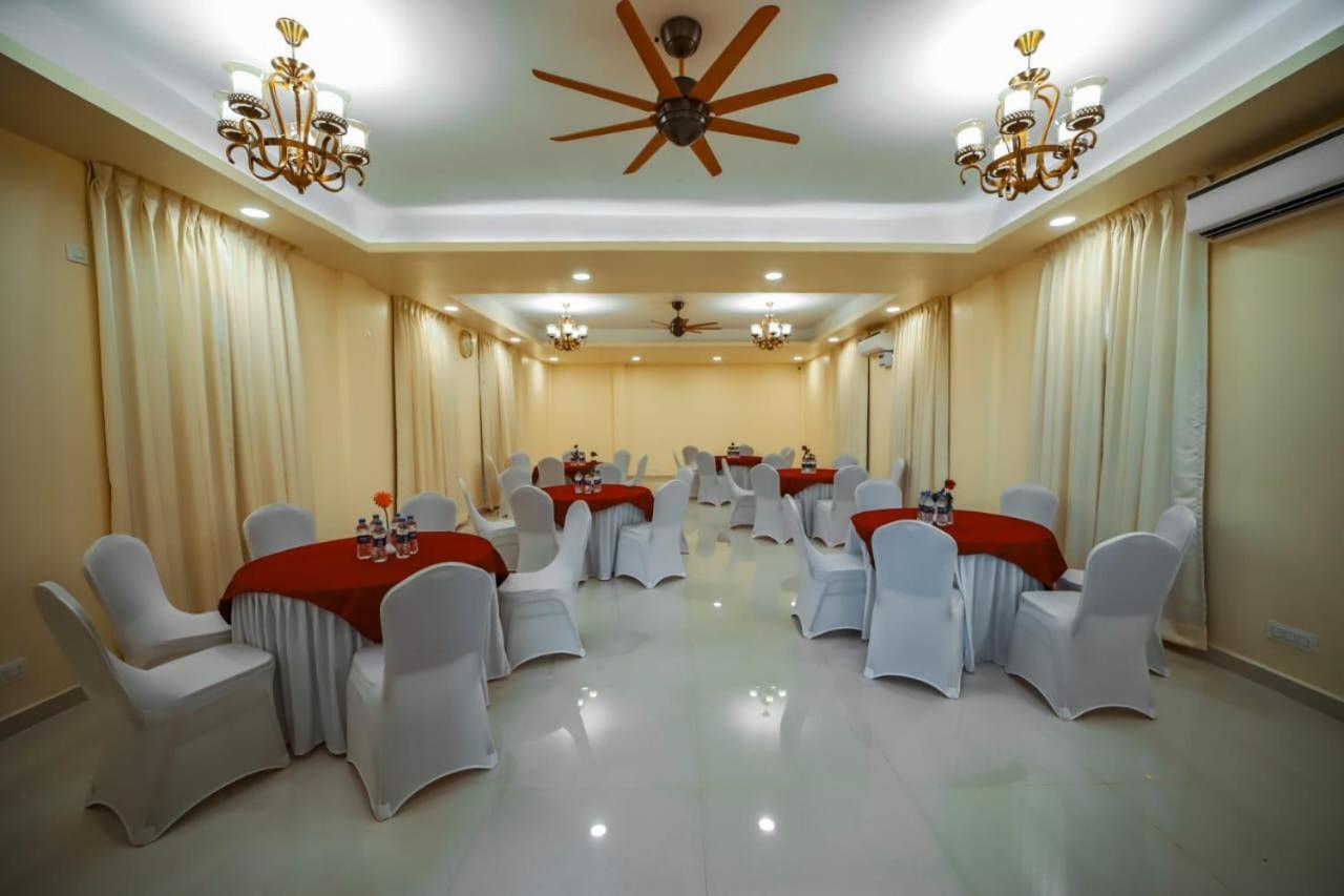 Grand Vatika Resort Arambol Ngoại thất bức ảnh